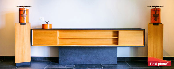 Commode moderne avec feuille de pierre ardoise